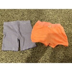 Carters baby girl 24 month shorts - 24 Months